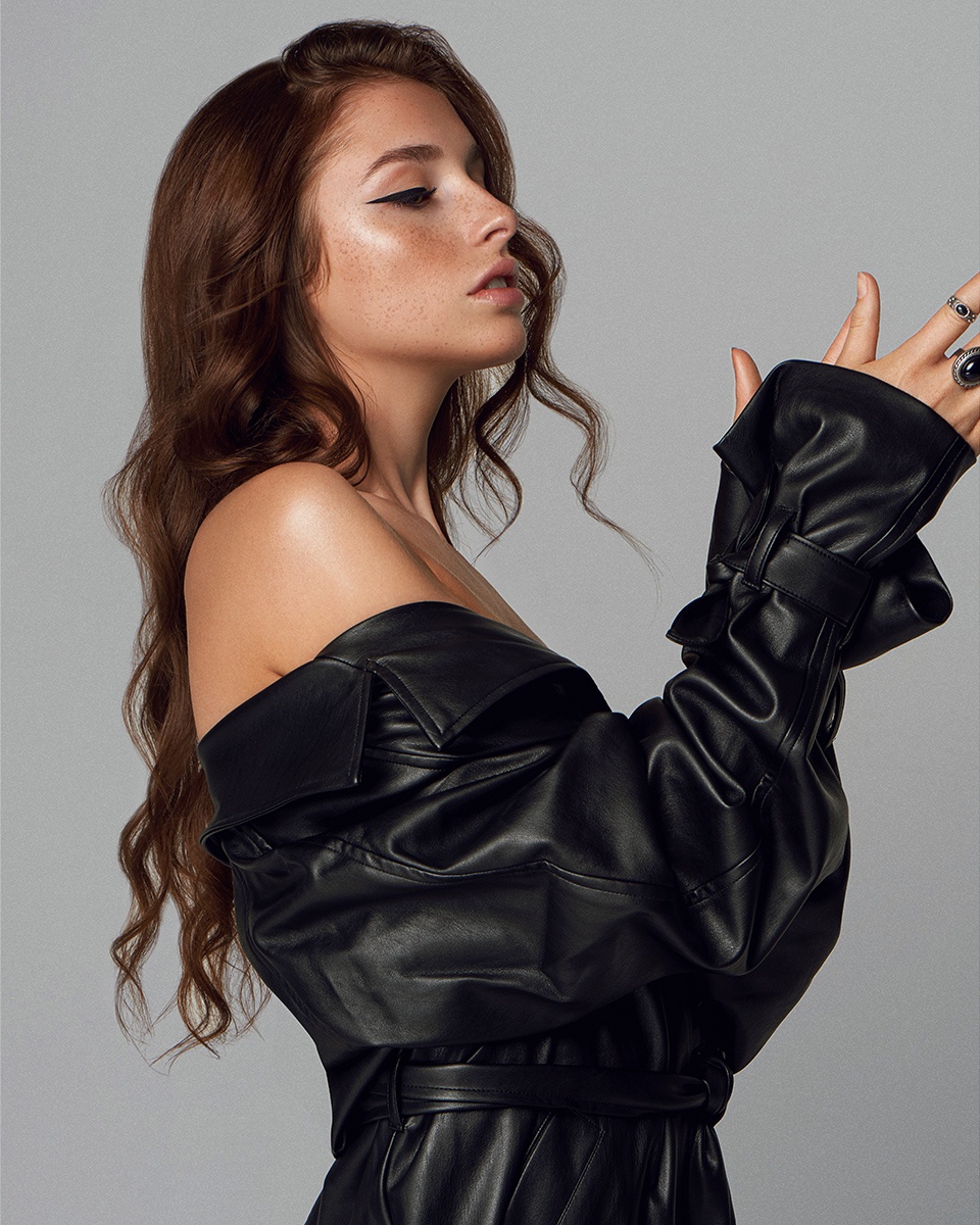 Louisa05977